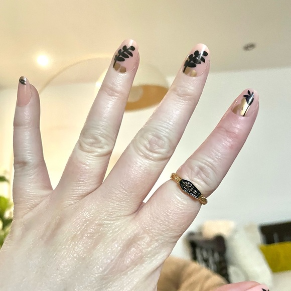 Gold Skeleton Ring - Picture 5 of 6